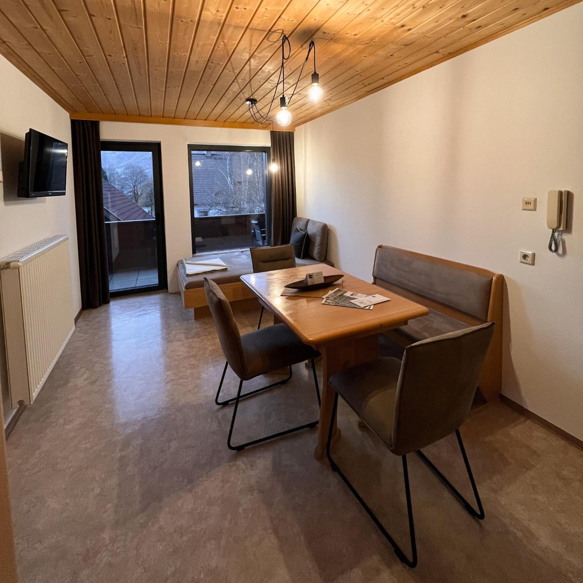 Hoamat House I Boutique Apartments ซังก์ท มาร์กาเรเธน เอม ลุงเงา ภายนอก รูปภาพ